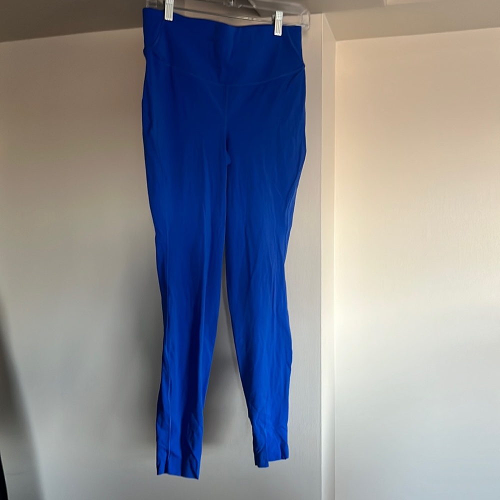 Blue leggings